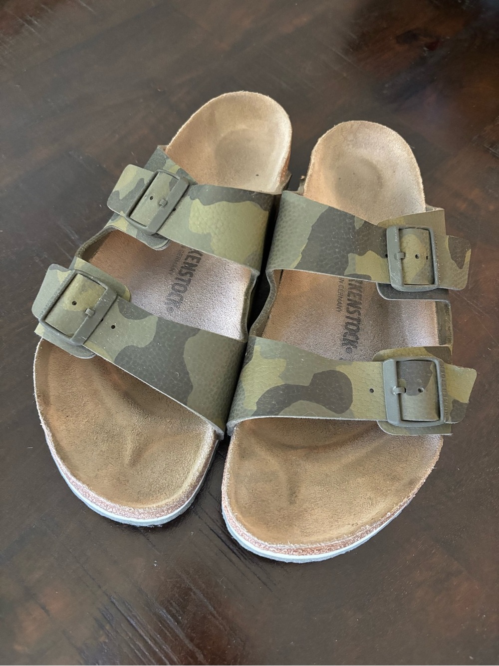 Men’s camo Birkenstocks